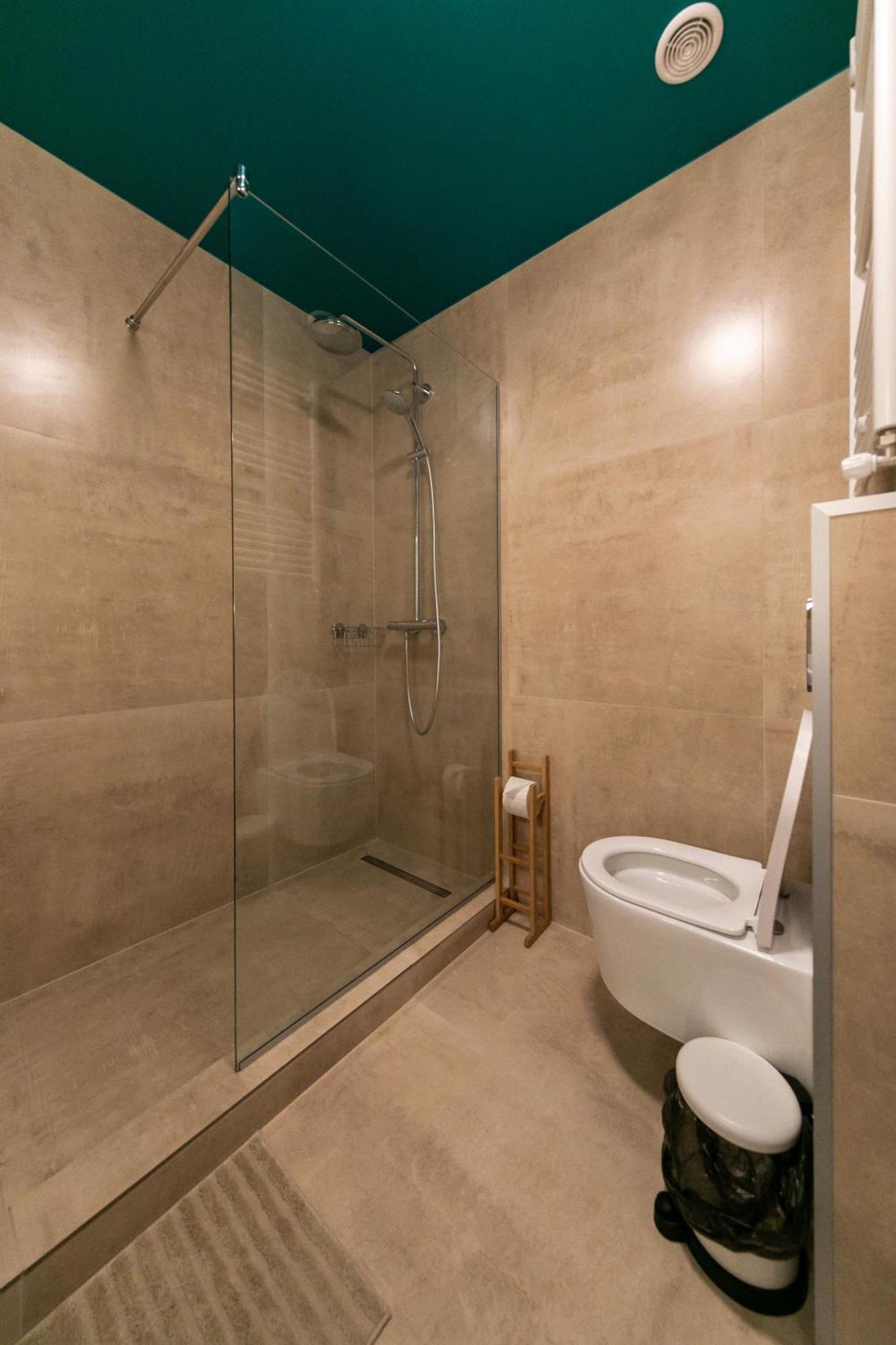 Blue Shadow - Moxa Home - New Building Bucureşti Ngoại thất bức ảnh